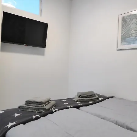 Апартаменти Citystar 5 Pers Pool Sauna Ps4 Terrasse Near Lift Вінтерберг